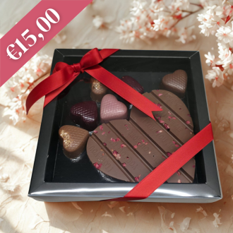 Doosje met diverse harten, Visser chocolade